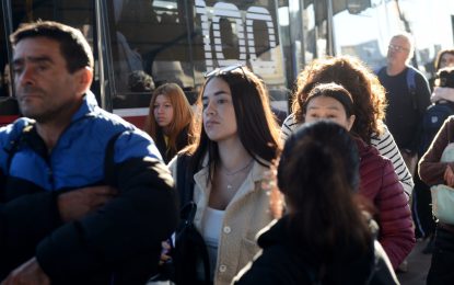 Bolsillos más apretados: el poder de compra tras el pago de gastos fijos cayó 1% durante el último año