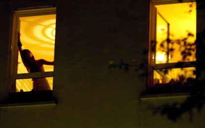 Un estudio global midió cuántas horas de sueño se pierden por el cambio climático: cómo afecta en Buenos Aires