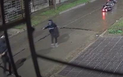 Loma Hermosa: dos motochorros mataron a un policía federal para robarle