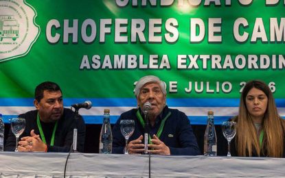Compras de 53.000 kilos de pescado, sobreprecios y horas extras: así descubrieron la estafa millonaria a Camioneros