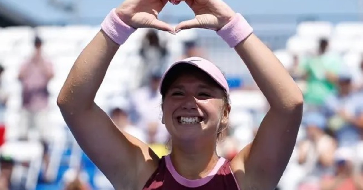 con-apenas-16-anos,-la-rusa-kristina-liutova-hizo-historia:-gano-su-primer-torneo-wta-en-su-debut-y-conquisto-memphis-desde-la-qualy