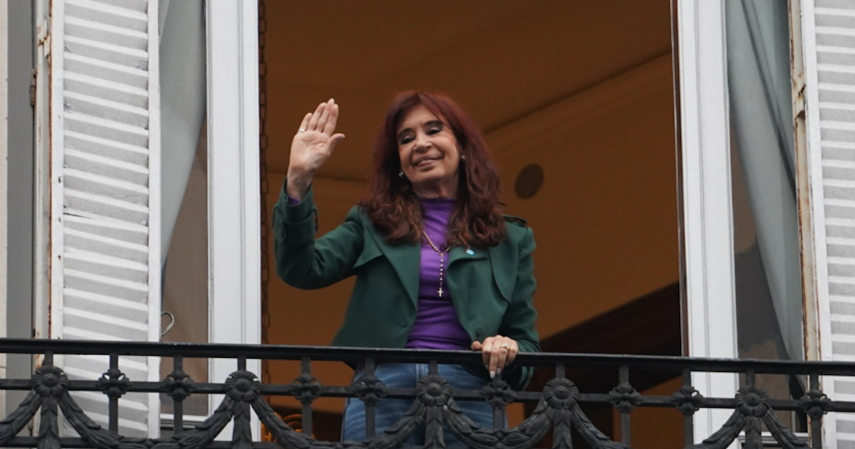 cristina-kirchner-se-alejo-de-las-redes:-lleva-un-mes-sin-publicar,-estudia-chino-e-ingles,-y-espera-que-avance-su-reclamo-ante-la-onu