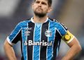 Estafa en Brasil: se hacía pasar por el DT de Gremio y le sacó 4.000 dólares a un jugador pero el argentino Kannemann lo descubrió