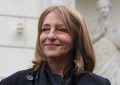 Alejandra Gils Carbó se sentará en el banquillo de los acusados, mientras es abogada de un empresario que pagó coimas