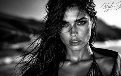Nyla Stone, la cantante que no existe, se volvió un fenómeno viral y terminó enfrentada con una mujer real