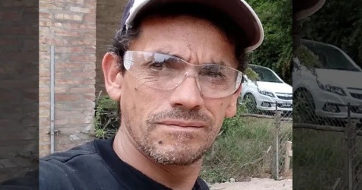 imputan-a-policias-por-matar-a-un-hombre-que-entro-armado-en-la-guardia-de-un-hospital:-asi-fue-la-reduccion-que-produjo-su-deceso