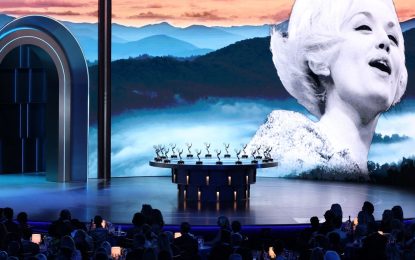 A 20 días de su muerte, Dolly Parton tuvo un emotivo homenaje en los Premios Emmy