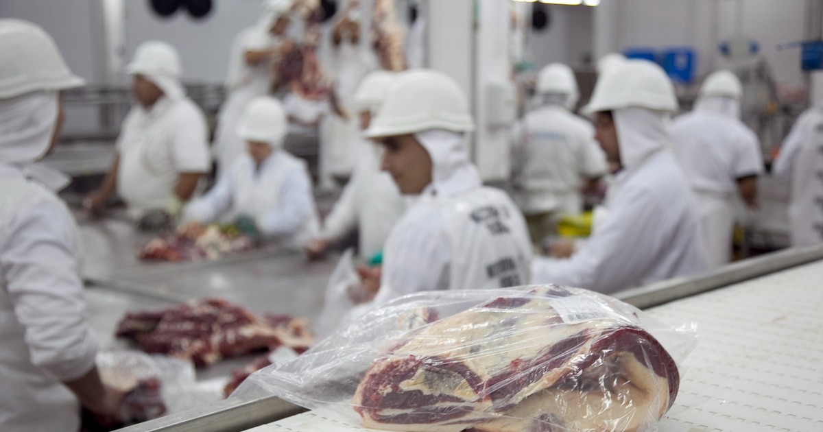 «acuerdo-historico»:-caputo-anuncio-la-apertura-total-del-mercado-de-japon-para-la-carne-bovina-argentina-despues-de-20-anos