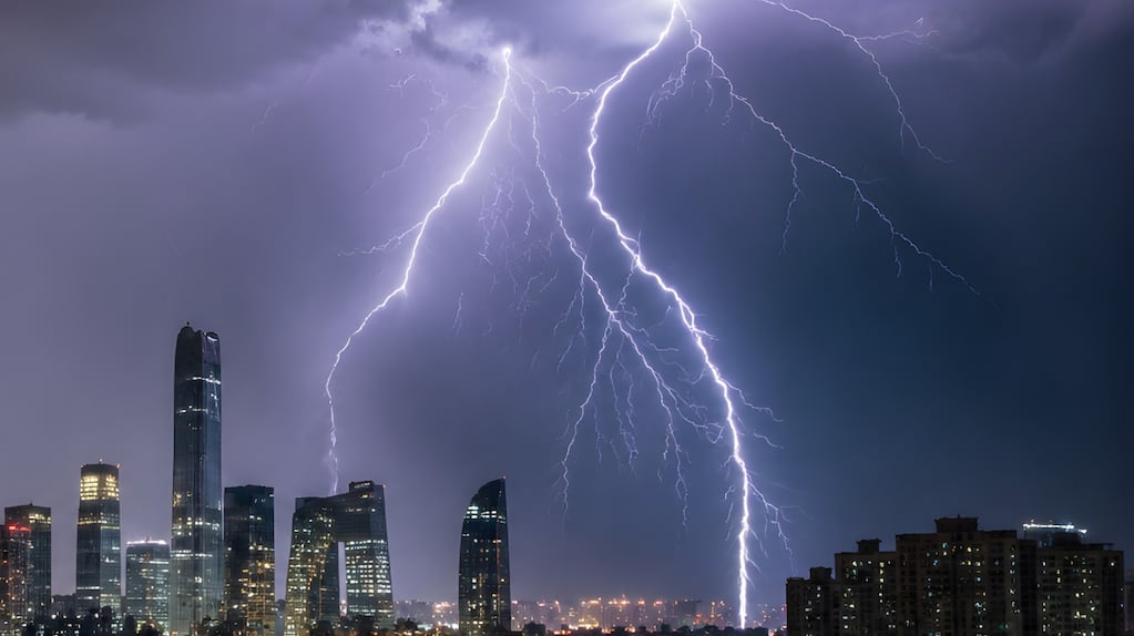 Hay alerta naranja por fuertes tormentas en Buenos Aires y 5 provincias para este miércoles