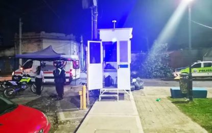 Tucumán: un policía de 23 años está grave tras recibir un disparo de su compañero en una garita